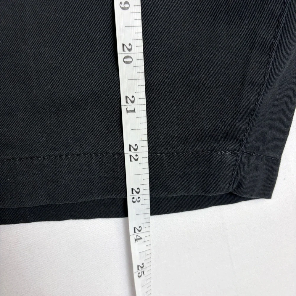 True Religion Mens Jet Black Cargo SN Shorts NWT‎ Size 42 107235